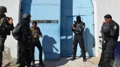 Dakarun kasar Tunisia