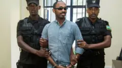 Callixte Nsabimana yafatiwe mu birwa bya Comores mu mwaka ushize yohererezwa leta y'u Rwanda