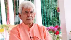 जम्मू-काश्मीरचे उप-राज्यपाल मनोज सिन्हा
