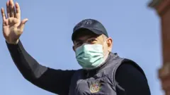 Армения премьер-министри Никол Пашинян