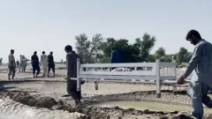 قبر، سیلاب