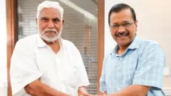 અરવિંદ કેજરીવાલ સાથે છોટુ વસાવા