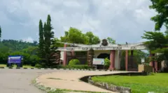 Aworan Fasiti Adekunle Ajasin, nipinle Ondo