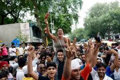 शिक्षामन्त्रीको राजीनामापछि खुसियाली