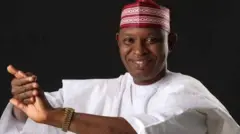 Di govnor win dis month election