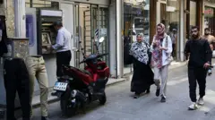 24 Ağustos 2026'da İran'ın başkenti Tahran'da, İran ile ABD arasındaki gerilim sürerken günlük yaşam devam ediyor. 