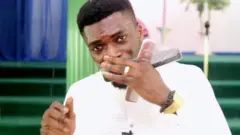 Ọkunrin to n fi iyarun fọn fere