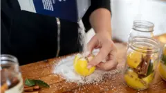 لیموں