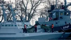 Українські кораблі у Керчі