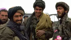 Combattants talibans pendant la guerre civile entre 1978 et 1992