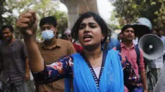 প্রতিবাদ 