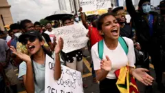 இலங்கை பொருளியல் நெருக்கடி