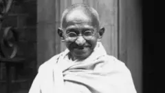 గాంధీ