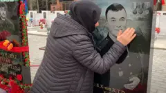 Əsgər anası