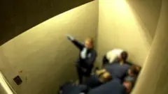 Nazi selamı veren polis memuru
