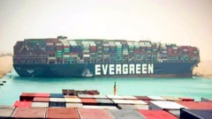 L'Ever Given dans le Canal de Suez
