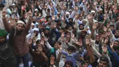 لبیک