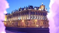 Зимний дворец в Петербурге