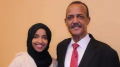 ኢልሃን ምስ ወላዲኣ