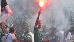 ኣልጀርያውያን ንሃገራዊት ጋንትኦም ብድሙቕ ስነስርዓት ተቐቢሎም