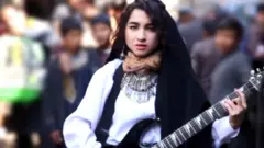 ਅਫ਼ਗਾਨ ਕੁੜੀਆਂ