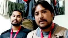 अफगानिस्तान द्वन्द्व: काबुल विमानस्थलमा रहेका दुई नेपाली बीबीसी न्यूज नेपालीको सम्पर्कमा आएका छन्। आफूहरू जोखिमपूर्ण अवस्थामा रहेको उनीहरूले बताएका छन्। एक भिडिओ।