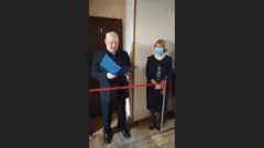 Під оплески і з перерізанням стрічки. Київський виш привітав жінок з 8 березня відкриттям туалету