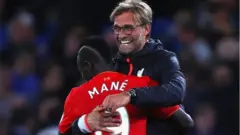 Jurguen Klopp et Sadio Mané