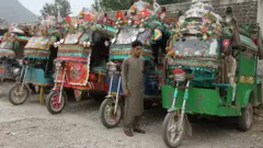 oslikani kamioni i vozila