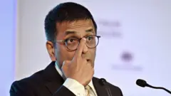 सरन्यायाधीश डीवाय चंद्रचूड 