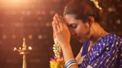 પ્રતીકાત્મક તસવીર