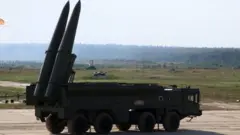 Російська ракетна установка "Іскандер-Е"