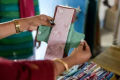 மாதவிடாய் பெண்கள்