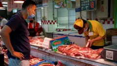 Pasar di Beijing, China
