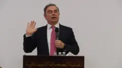 كارلوس غصن