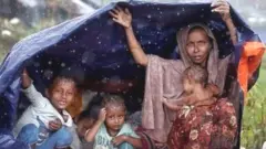 बेघर शरणार्थी