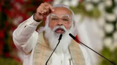 नरेंद्र मोदी