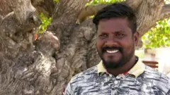 தமிழக மீனவர் யூட்யூபர் ஆன கதை - 'உங்கள் மீனவன்' யூடியூப் சேனலின் சிறப்பு என்ன?