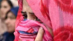 காஷ்மீரில் தற்போதைய நிலை என்ன?