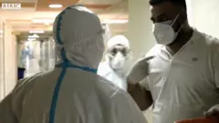 Ироқлик шифохона ходимлари