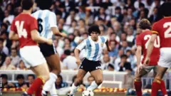 Diego Maradona yatsindiye Argentina ibitego 34 mu mikino 91