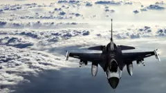 F-16