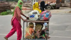 મહિલાની તસવીર