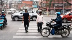 जेब्रा क्रसमा पैदल यात्रु