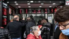 Dolar'daki yükselişi yabancı analistler yorumladı: "Para politikası bağımsız olamadıkça olumsuz gidişat sürer"