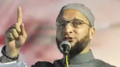 ओवैसी