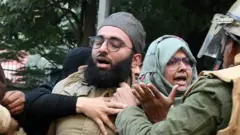 அமைதியா போராட்டங்கள் நடத்த இந்தியா பாதுகாப்பு வழங்கவில்லை