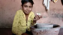 અલકેશને ટાઇપ-1 ડાયાબિટીસ છે અને ઘરમાં ઇંજેક્ષન રાખવા માટેનું ફ્રીજ નથી