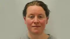 Jemma Mitchell, pembunuh temannya sendiri di London