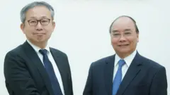 Thủ tướng Nguyễn Xuân Phúc tiếp Đại sứ Yamada Takio